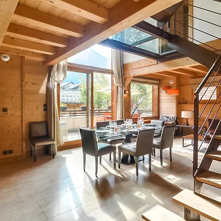 Chalet Contemporain Face Au Mont-Blanc * Шамони
