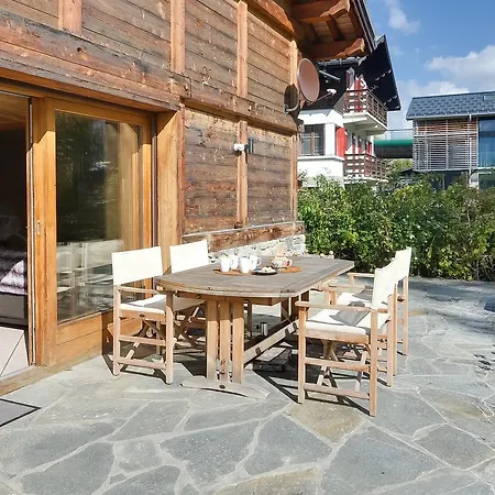 Шале Chalet Contemporain Face Au Mont-Blanc *